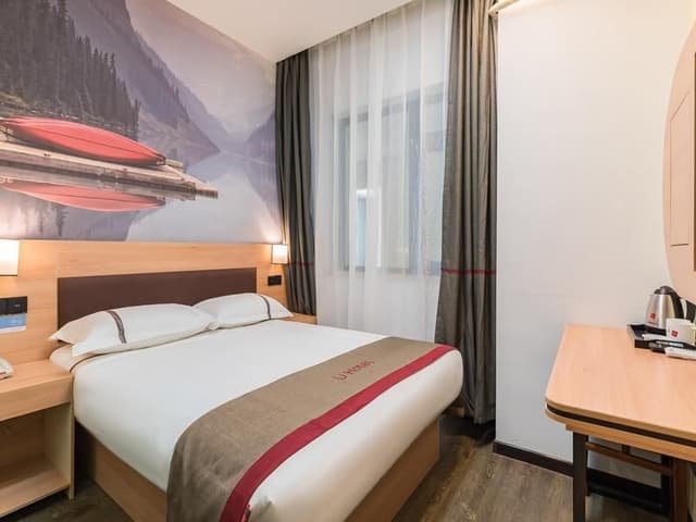 Sunmei - Special offer Sleeping Queen Room