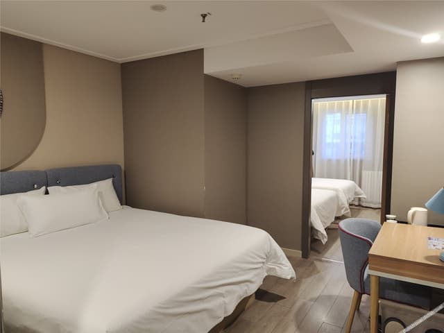 Suite