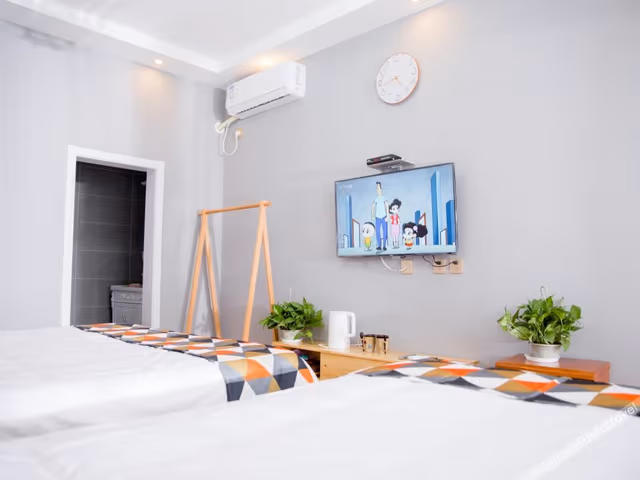 Deluxe Family Room