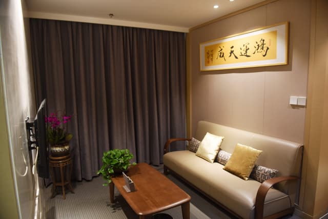 Suite