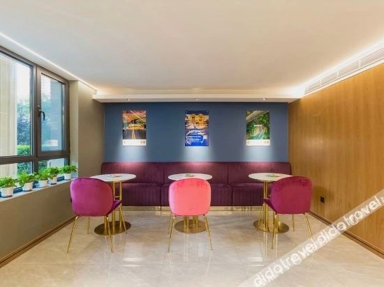 Super 8 Select Hotel (Beijing Bird's Nest Anli Road Subway Station)2