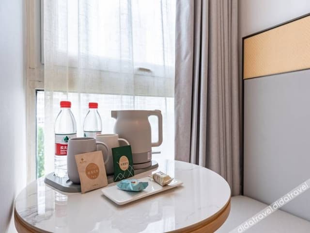 Featured Single Room