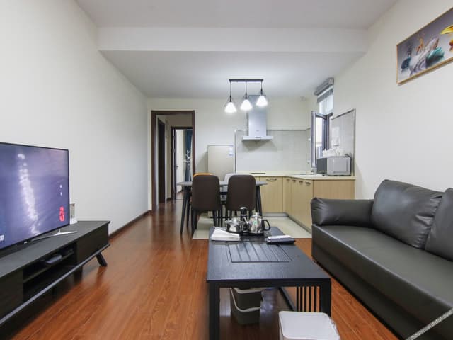 Suite - 2-Bedroom