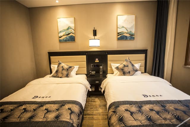 Deluxe Twin room