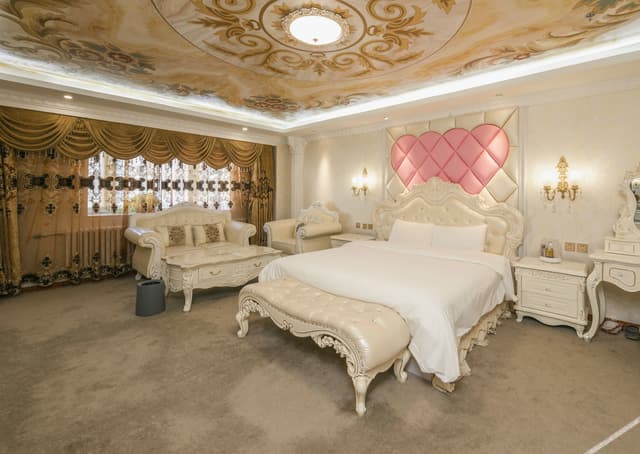 European-style Romantic Room