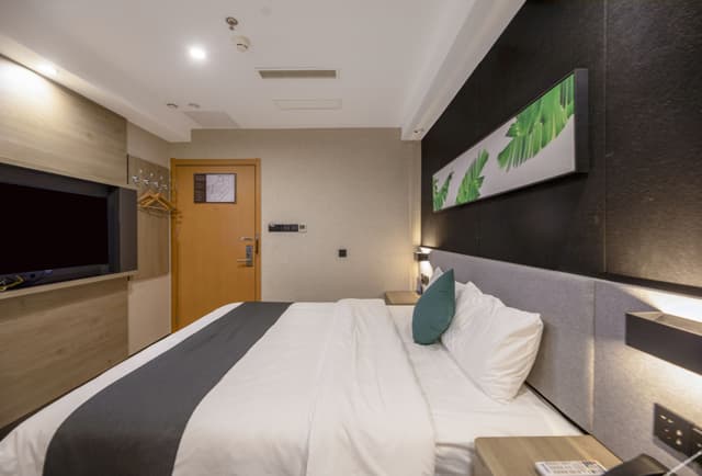 Comfort Double Bed Room
