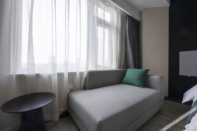 Boutique Queen Room