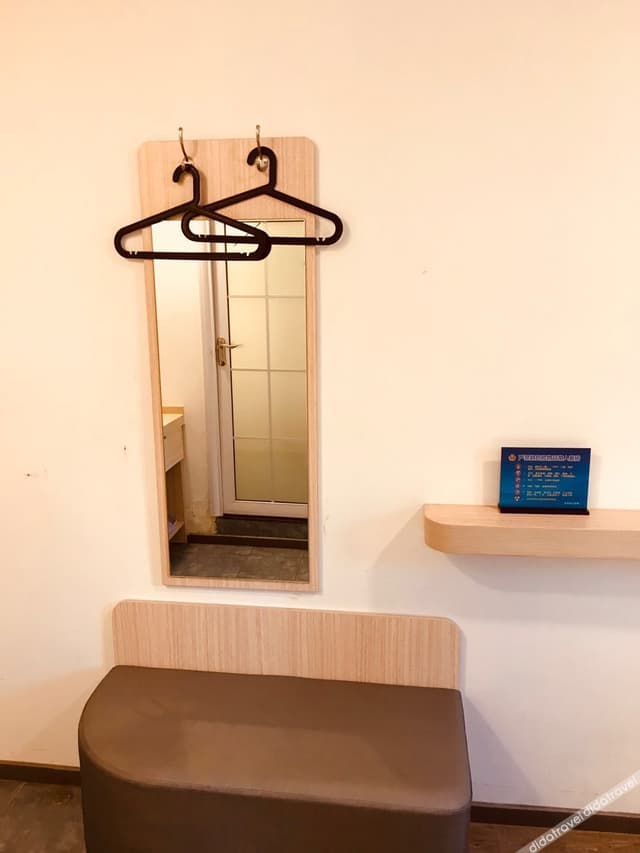 Boutique Queen Room
