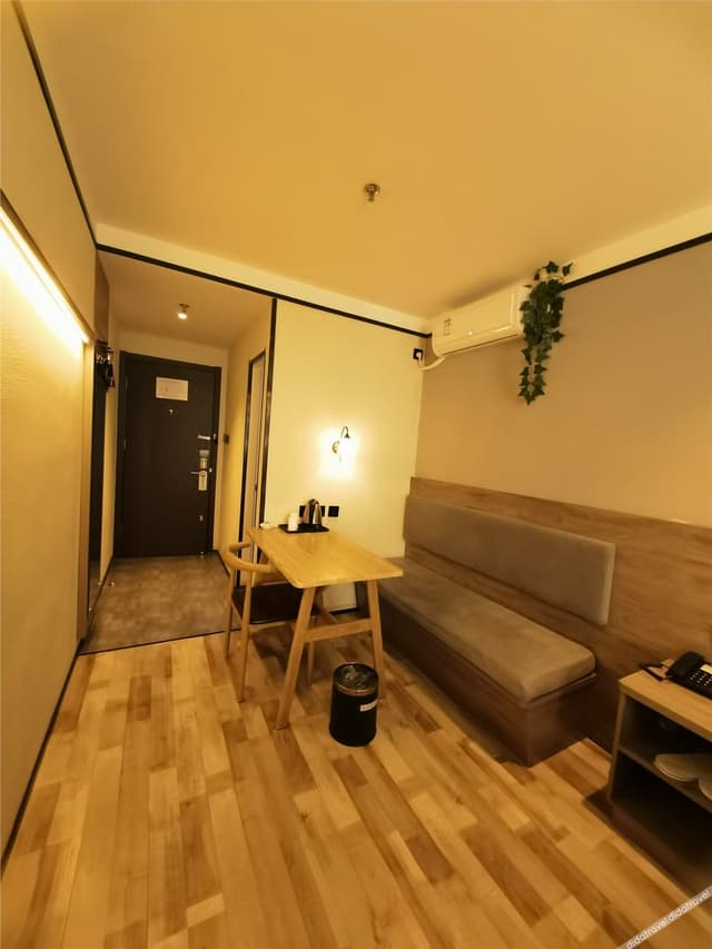Superior Queen Room