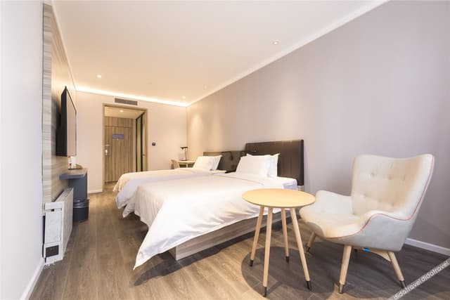 Guestroom (2 beds)