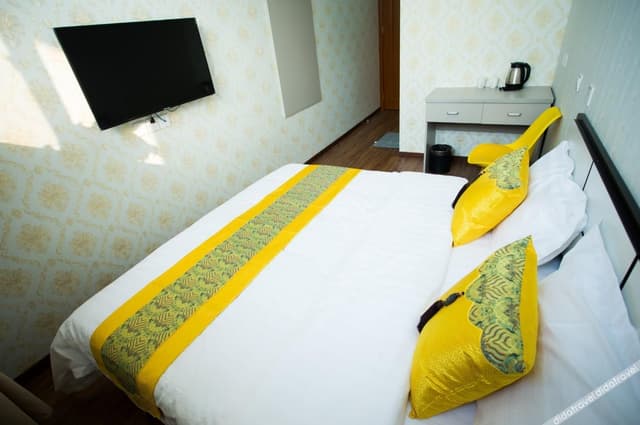 Cozy Double Room