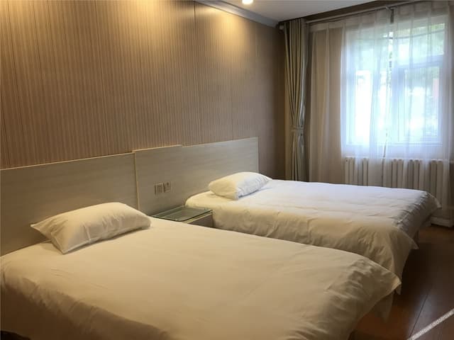 Standard Room (2 beds)