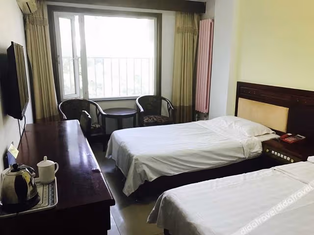 Standard Room (2 beds)