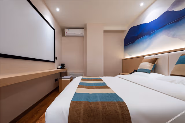 Featured Room (Double bed) (No window)