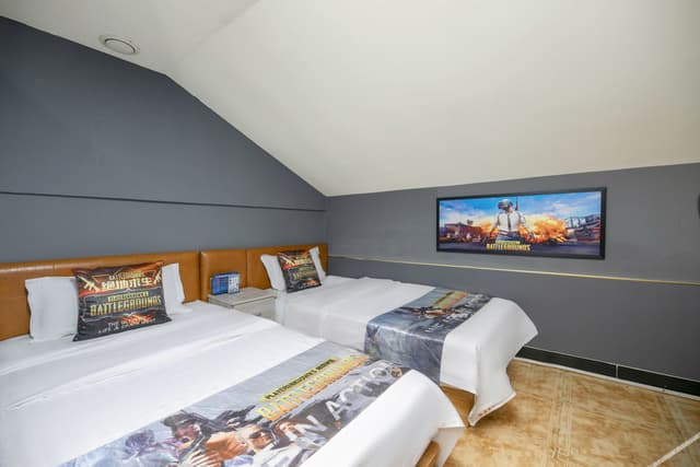 Gaming Double Occupancy Room