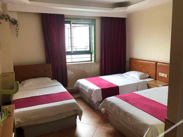 Business Triple Room