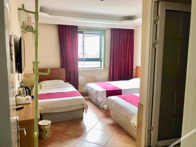 Business Triple Room