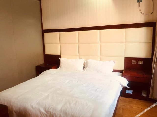 Sunshine Suite