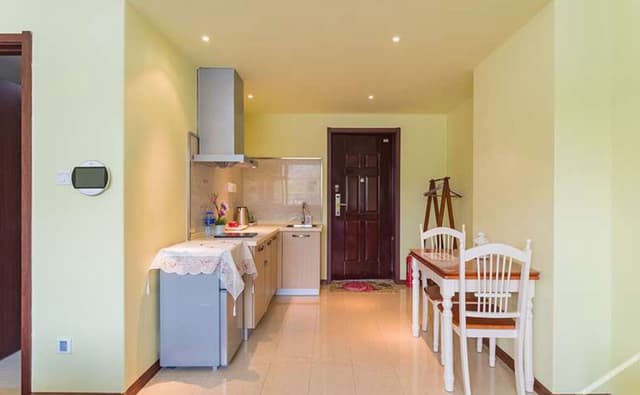 Panoramic Deluxe Queen Room