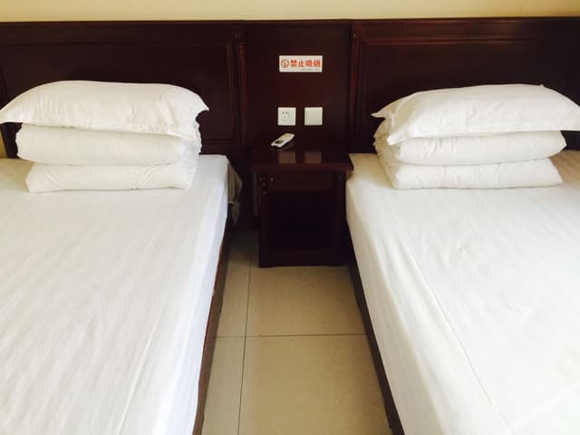 2-bed Room