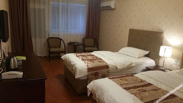 Business Standard Room