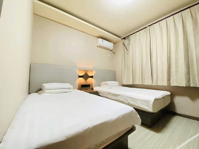 Parent-child Family Room
