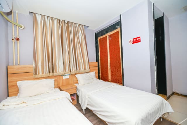 Standard Room (2 beds)