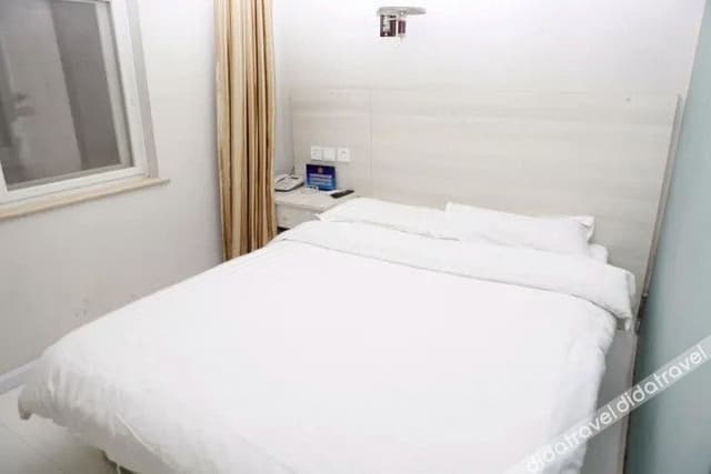 Cozy Double Room