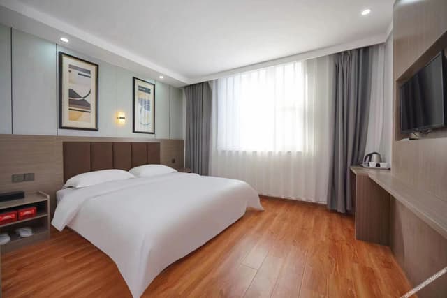 Selected Suite