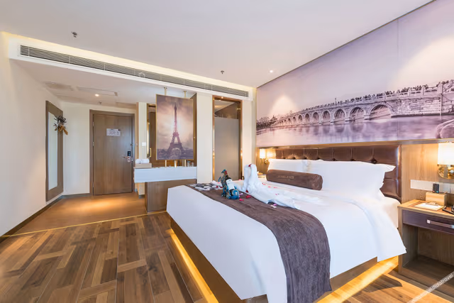 Feifan Deluxe Double Bed Room