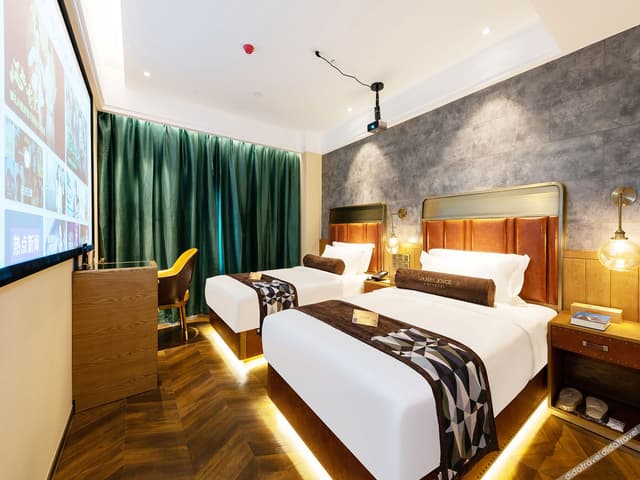 Business 2-bed Room
