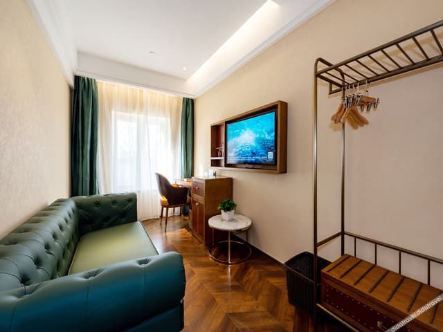 Business Suite