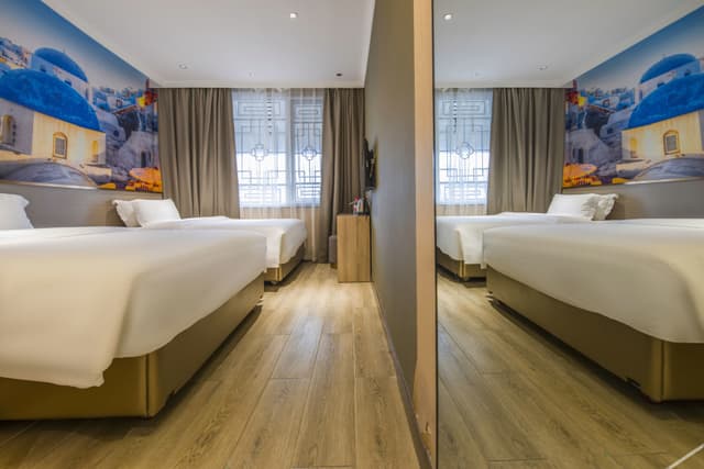 Xi'an Superior Twin Room