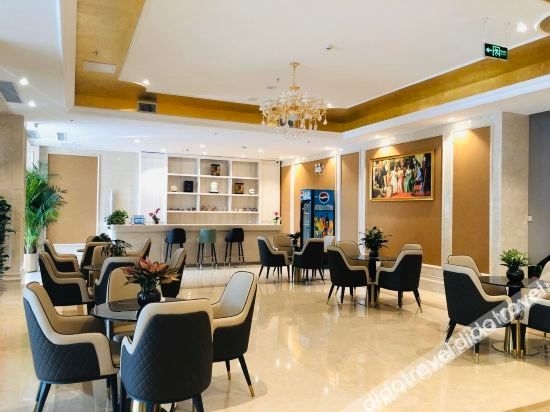 Vienna Hotel (Guangyangcheng Metro Station Branch, Fangshan University Town)2