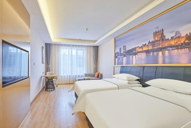 Business Room (2 Beds)