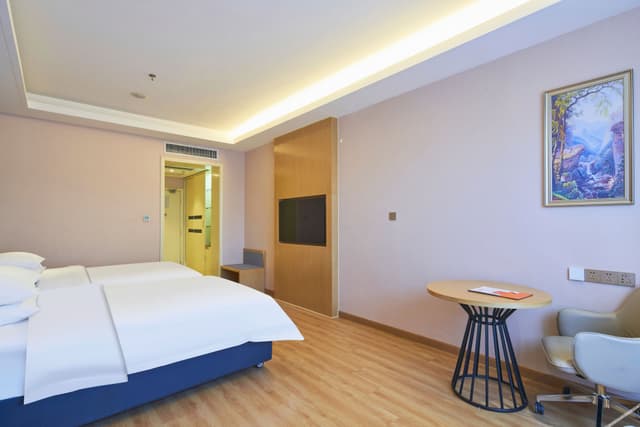 Business Room (2 Beds)