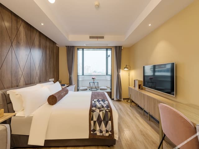 Grand Romantic Wine Double Bed Room