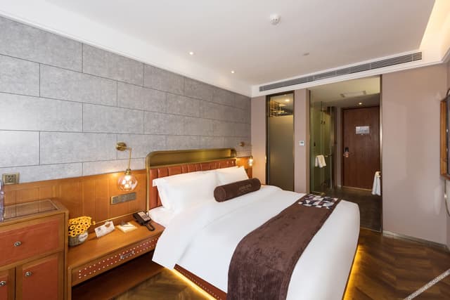 Feifan Deluxe Double Bed Room