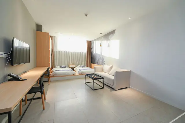 Standard Room (2 Beds)
