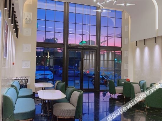 Rose Star Moon Selected Hotel3