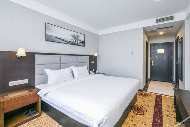 Boutique Business Room