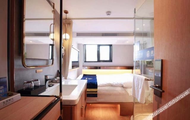 Business Double Room