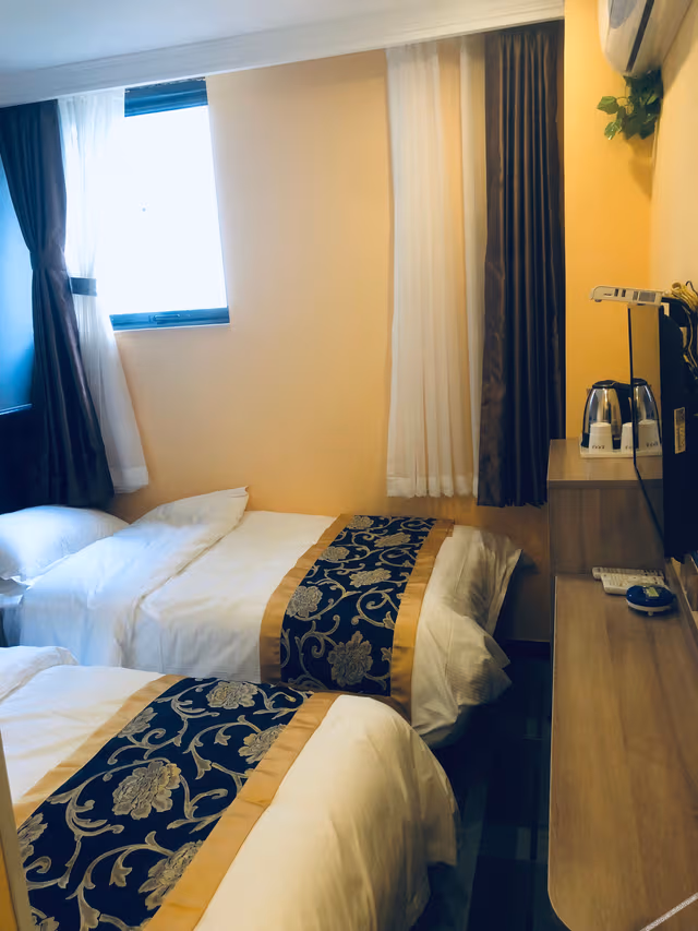 Superior Queen Room