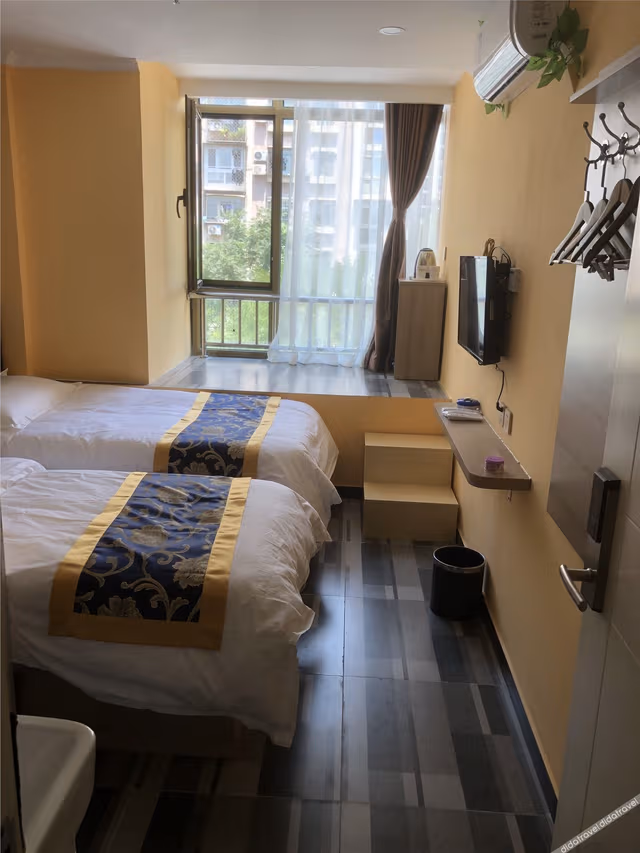 Superior 2-bed Room