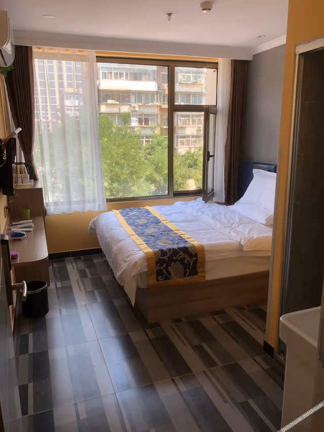 Superior Queen Room