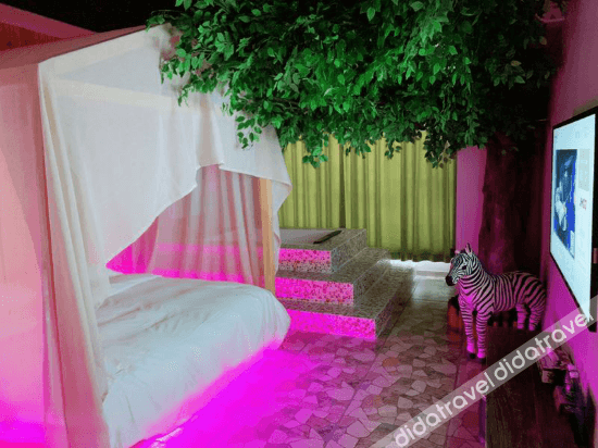 Love City Theme Hotel (Beijing Zaoyuan subway station)4