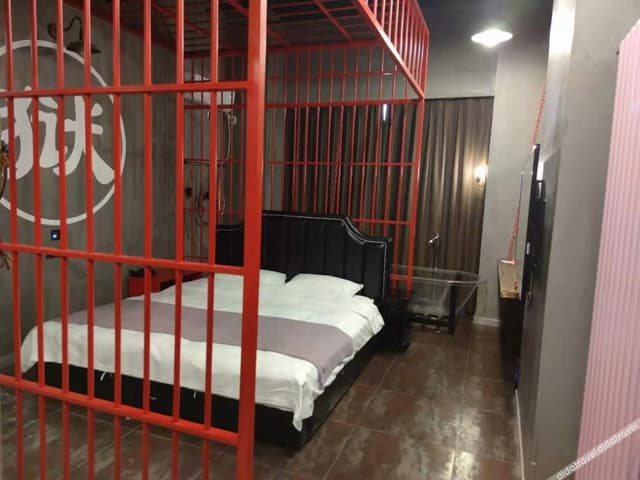 Guestroom - Single Occupancy (Bathtub)