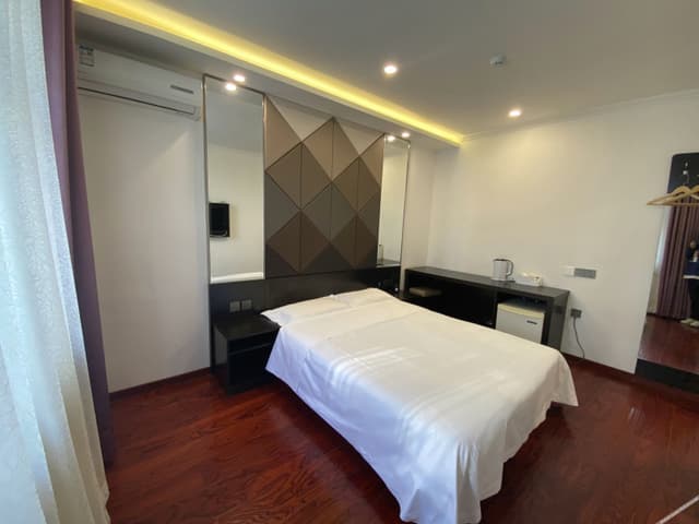 Business Double Room