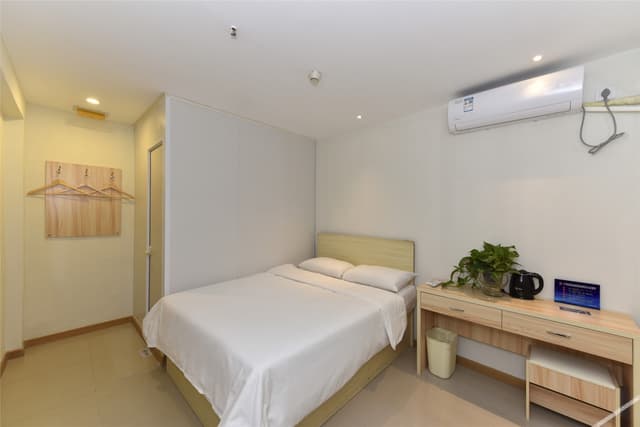 Ruixiang Double Bed Room Without Window