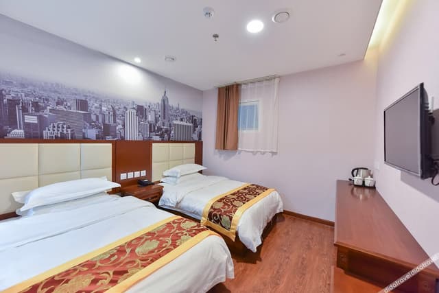 Standard Room (2 beds)
